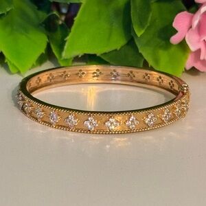 14k 16k gold flower clover cz bracelet